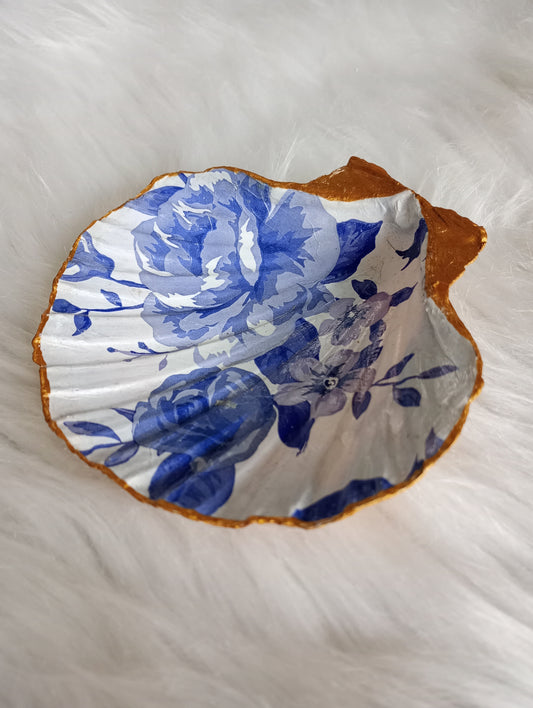 Coquille St Jacques/Huîtres - Fleurs bleues