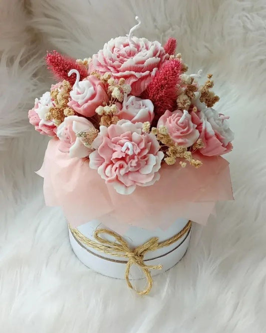 Bouquet d'azalées et de roses